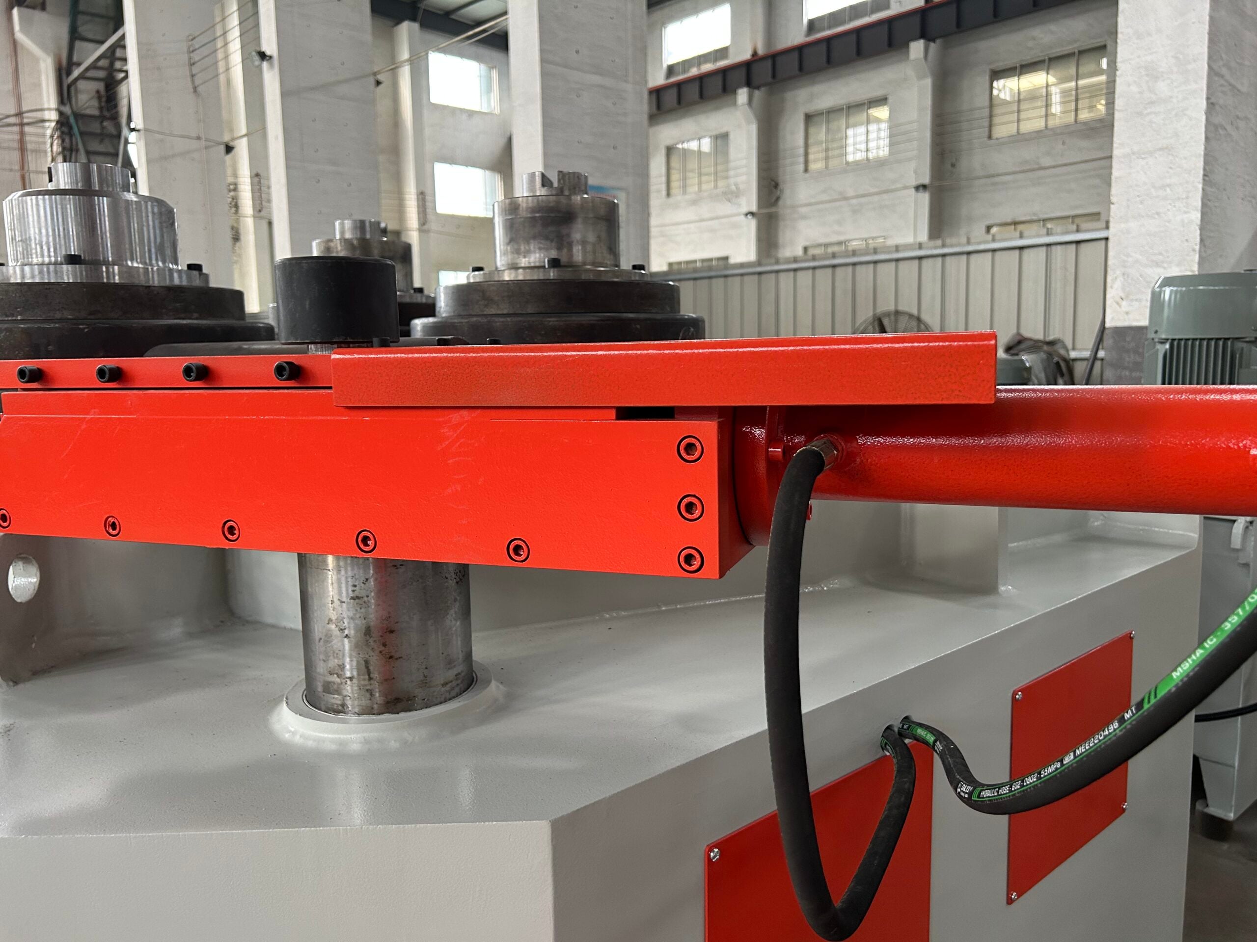 3D bending guide rollers for PBC angle rolls