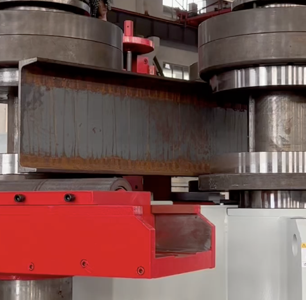common roller for C-channel bending machine